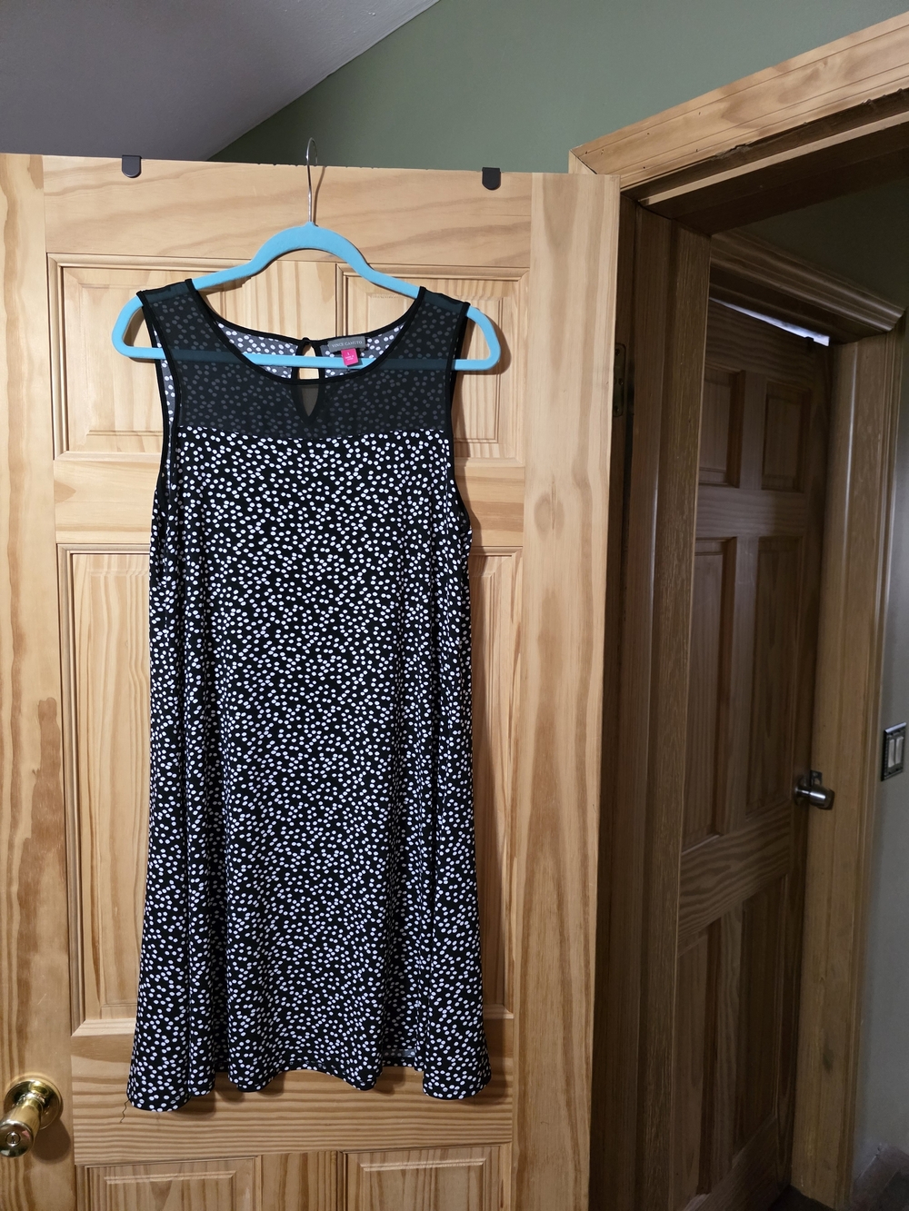 Vince Camuto Black & White Polka Dot Sleeveless Dress
